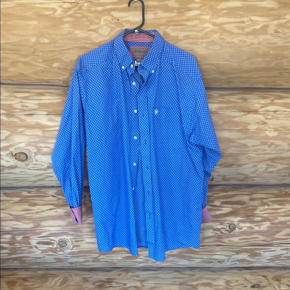 Ariat Blue Casual Button Down Shirt with Relaxed Fit
